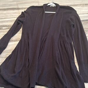 89tb Madison black sweater sz L sexy stretchy cardigan